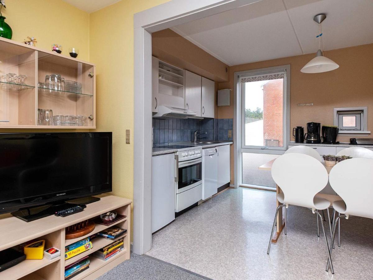 6 Person Holiday Home In R M Sonderby  Екстер'єр фото